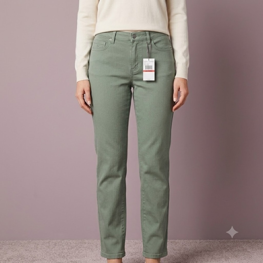 Gloria Vanderbilt Amanda Women's Pants Size 8 Short Green Stretch NWT